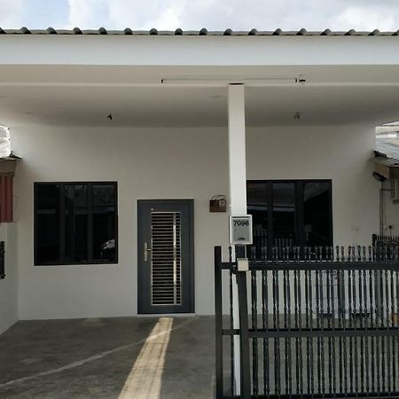 Mersing Little Homestay With Free Wifi Dış mekan fotoğraf