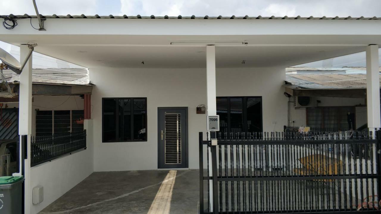 Mersing Little Homestay With Free Wifi Dış mekan fotoğraf